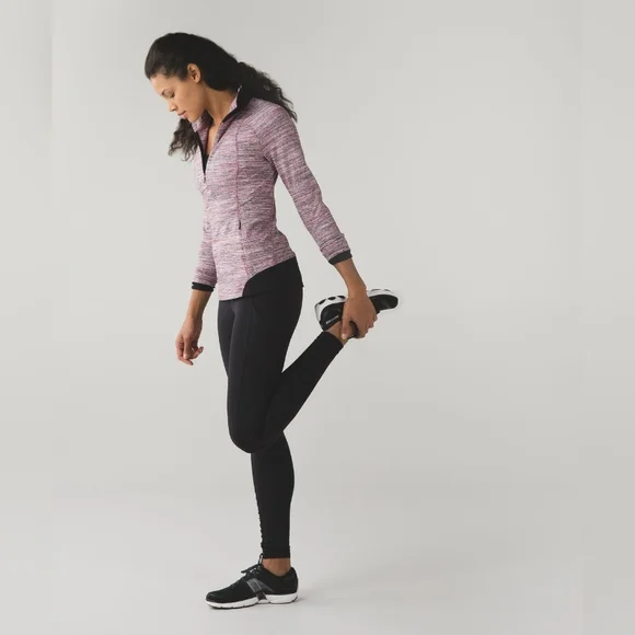Lululemon Rundleful 1/2 Zip - Picture 2 of 10